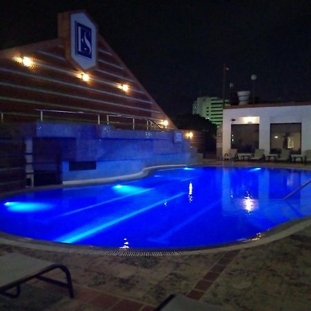 Executive Suites 巴伦西亚 外观 照片